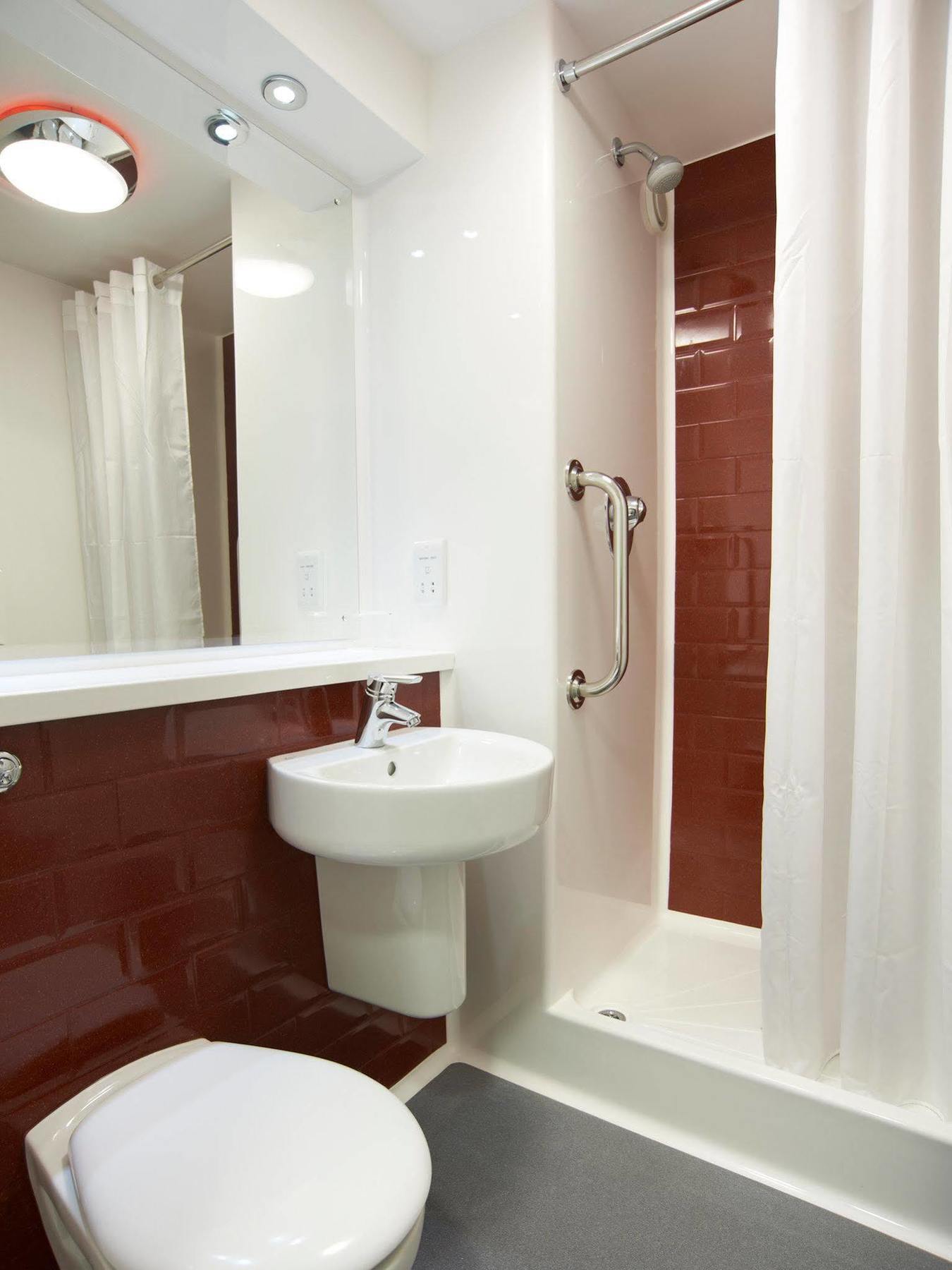 Travelodge London Woolwich Εξωτερικό φωτογραφία